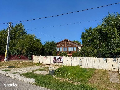 Uricani Iasi Două Case în Una 108mp - Ideala 2 Familii, 1330 mp teren