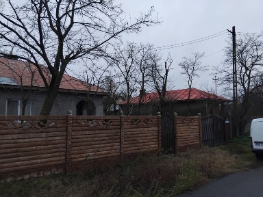 Casa de vanzare cu toate utilitatile