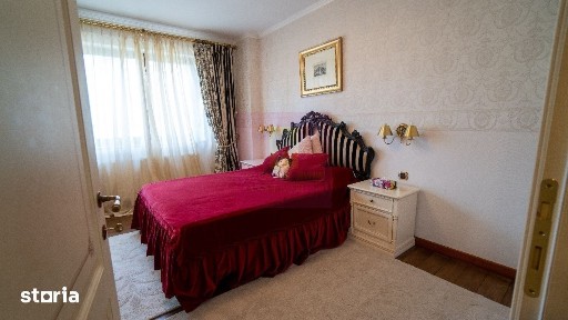 Apartament De Vanzare, la Baza Partiei Clabucet
