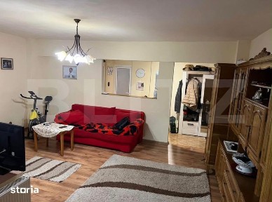 Apartament de vanzare, 77 mp, cartier Bradet