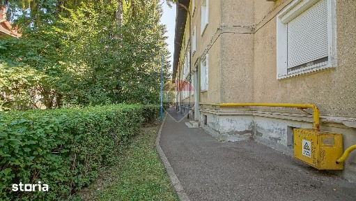Apartament 2 camere decomandat, str. Crișana, langă Piața Dacia