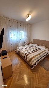 Apartament cu 4 camere, decomandat, etaj 1, BRD, Complexul Studentesc