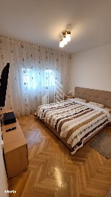 Apartament cu 4 camere, decomandat, etaj 1, BRD, Complexul Studentesc
