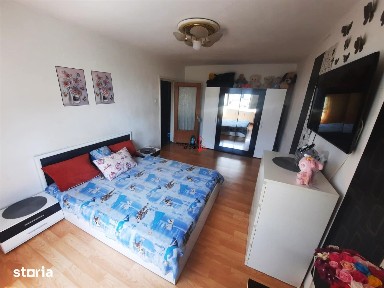 2 camere decomandat, bloc 1982 Costin Georgian