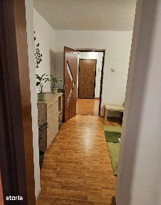 Apartament 3 camere de vanzare Gorjului