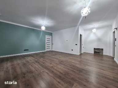 Apartament cu 2 camere, 58 mp, balcon, zona Teilor