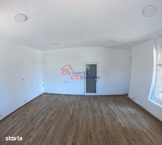 Spatiu Birouri, 22mp+5mp balcon, 400euro, Tg Cucu