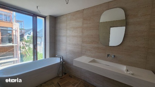 Vila Moderna P+2E in Pipera - Spatiu, Confort si Terasa Panoramica