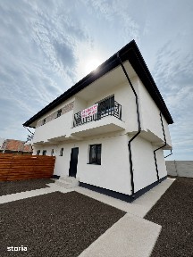 DUPLEX 4 camere, 120 MP utili,Curte libera 200 mp, Mutare imediata