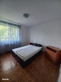 inchiriez camera in apartament cu 2 camere in Centru
