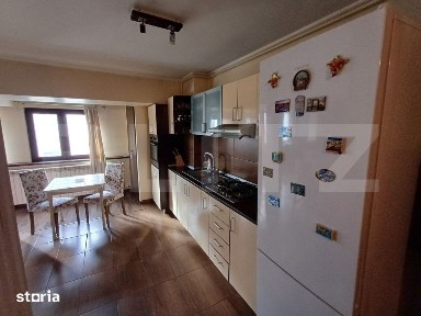 apartament de inchiriat, cu 2 camere, 63 mp, decomandat, zona pietonal