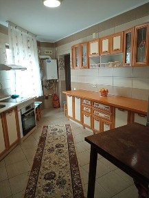 Vand Casa P+1+ Anexa 210mp!