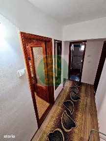 De închiriat apartament cu 2camere - Zona Episcopiei,Etaj1