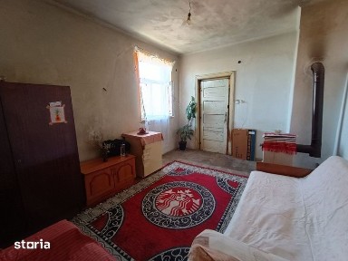 Proprietar vand apartament