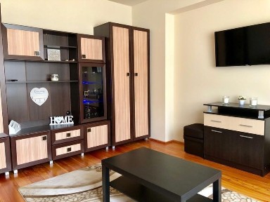 Apartament 3 camere decomandat, etaj 1, Brașov - Centrul Istoric