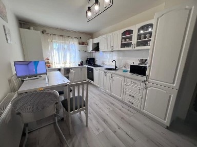 Apartament 4 camere de vânzare în Deva