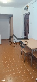 Apartament decomandat cu 3 camere de închiriat - Zona Cornișa (lângă U