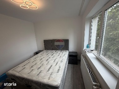 Apartament cu 2 camere de închiriat în zona Centrul Universitar Nord