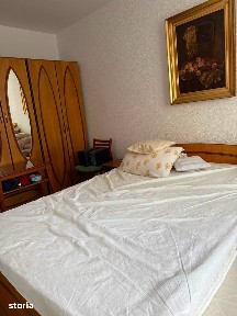 Apartament decomandat, 2 camere,Brazdă-Pedagogic, Etaj intermediar