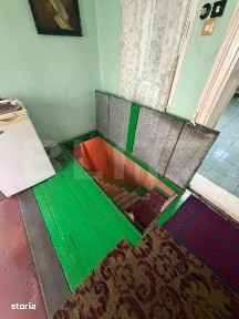 Casa de vanzare, 253 mp, zona Central