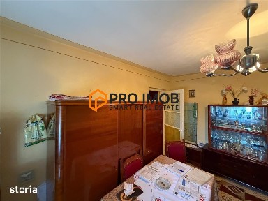 Apartament 3 camere cf 3 decomandat zona Crang