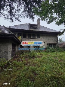 Vindem Vila-Pensiune in Sinaia, teren 6290 mp intravilan CC