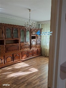 vanzare ap cu 3 camere cf 1 dec. TRIVALE.