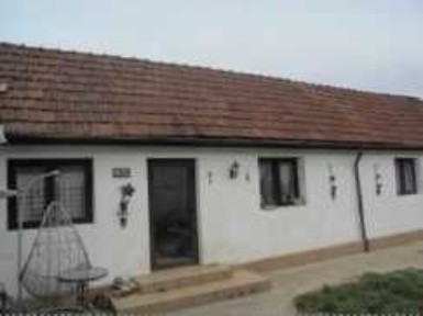 Teren+ casa+ anexe, Leheceni, Bihor
