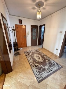 Apartament cu 3 camere decomandat - 66.41 mp - zona Primaverii