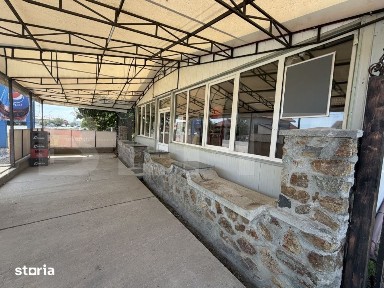 Spatiu comercial de inchiriat, 88 mp, zona Iezureni