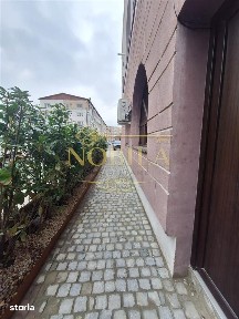 Restaurant + Spațiu de Joacă pentru Copii (1-8 ani), de Vanz