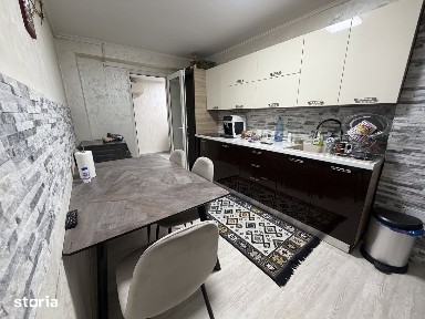 De vânzare apartament 3 camere la Cheie 74 mp