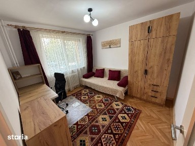 Apartament 3 camere, 50 mp, zona Valea Rosie