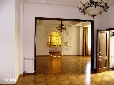 Dorobanti Capitale, parter de vila interbelica, curte proprie 300mp