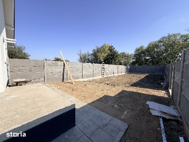 Duplex pozitionat central - 4 camere - 415 mp teren