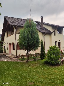 Casa cu etaj in Catamaresti Deal