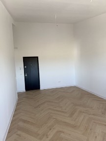 Vand Apartament 2 Camere Direct Proprietar
