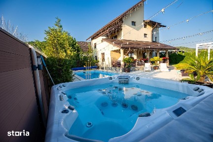 VILĂ PREMIUM CU PISCINĂ, JACUZZI, TEREN DE BASCHET ȘI S