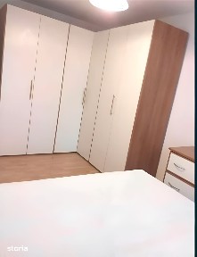 Inchiriez 2 camere zona Grivitei cu spatii depozitare