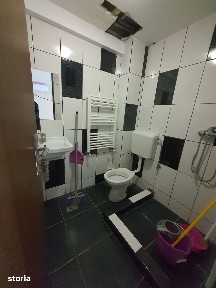 Centru - la 1 min de Piata Unirii, spatiu comercial 20 mp+15 mp terasa