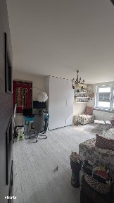 Apartament cu 2 camere, AC, balcon și lift în Tudor Vladimirescu