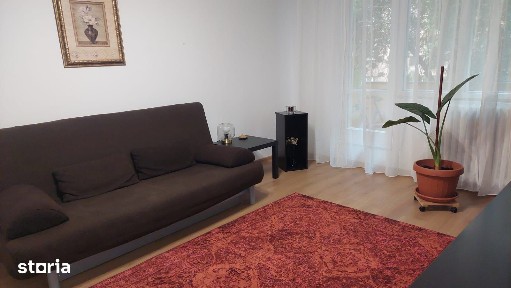 Ofer spre închiriere - Garsonieră 33mp, balcon, mobilată, Tineretului