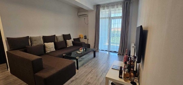 Apartament 2 camere, 67mp, str. Ciresului, etaj 3/3, loc parcare subteran inclus, centrala termica, mobilat-utilat