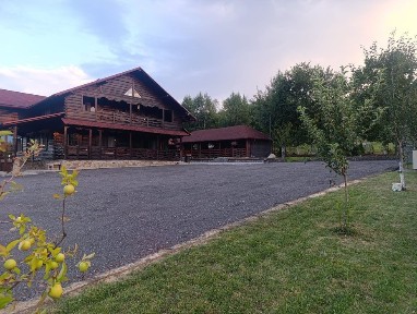 Vând cabană zona Luna Șes Negresi Oaș