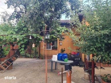 Casa 4 camere de vanzare sector 5