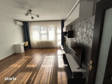 Vand apartament 2 camere