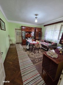 Casa de vanzare, 100 mp, zona Nadis
