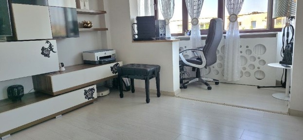 Persoana FIZICA -Vand Apartament cu doua camere zona piata Astra Brasov 54.mp Utili cu tot mobilierul inclus !
