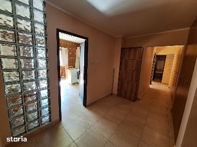 3 decomandate 72 mp PS-uri Tiglina 3 etaj 1/4 CT Garaj 115000E