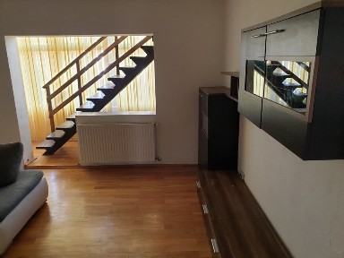 inchiriez Transilvaniei 3 /60 penthouse 6 cam. 140 mp preț 520e